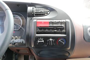 ���� �����A5L�п� ����� 220���� 4X2 6.8�ײ�դʽ�ػ���(HFC5181CCYP3K2A53S5QV)ͼƬ