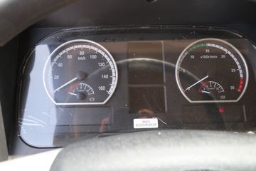 ���� �����A5L�п� ����� 220���� 4X2 6.8�ײ�դʽ�ػ���(HFC5181CCYP3K2A53S5QV)ͼƬ