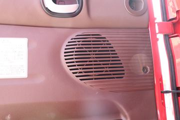 ���� �����A5L�п� ����� 220���� 4X2 6.8�ײ�դʽ�ػ���(HFC5181CCYP3K2A53S5QV)ͼƬ