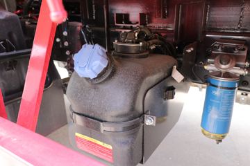 ���� �����A5L�п� ����� 220���� 4X2 6.8�ײ�դʽ�ػ���ͼƬ