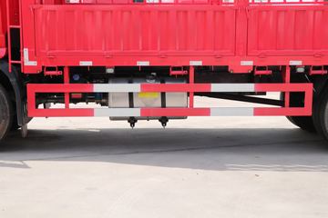 ���� �����A5L�п� ����� 220���� 4X2 6.8�ײ�դʽ�ػ���ͼƬ