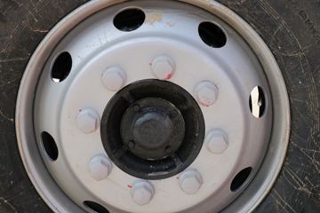 ���� �����A5L�п� ����� 220���� 4X2 6.8�ײ�դʽ�ػ���ͼƬ