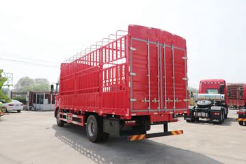 ���� �����A5L�п� ����� 220���� 4X2 6.8�ײ�դʽ�ػ���ͼƬ