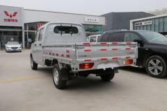 五菱 荣光新卡 基本型 1.5L 107马力 汽油 2.45米双排栏板微卡(LZW1028SP6)