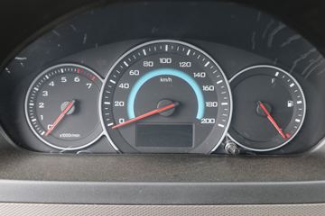 ���� �ٹ��¿� ������ 1.5L 107���� ���� 2.45��˫������΢��(LZW1028SP6)ͼƬ