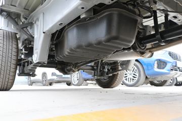 ���� �ٹ��¿� ������ 1.5L 107���� ���� 2.45��˫������΢��(LZW1028SP6)ͼƬ