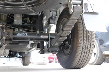 ���� �ٹ��¿� ������ 1.5L 107���� ���� 2.45��˫������΢��(LZW1028SP6)ͼƬ