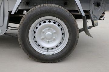 ���� �ٹ��¿� ������ 1.5L 107���� ���� 2.45��˫������΢��(LZW1028SP6)ͼƬ