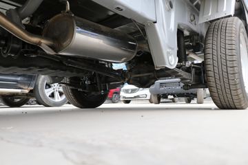 ���� �ٹ��¿� ������ 1.5L 107���� ���� 2.45��˫������΢��(LZW1028SP6)ͼƬ