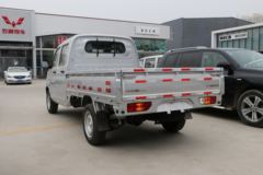 五菱 荣光新卡 基本型 1.5L 107马力 汽油 2.45米双排栏板微卡(LZW1028SP6)