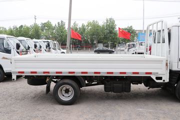 �ƿ�ŷ�� С���� 1.5L 112���� ���� 3.48�׵�������΢��(����)ͼƬ