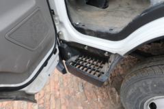 江铃 凯运强劲版 轻载型普通款 129马力 3.7米排半栏板轻卡(宽体)(JX1045TPGC25)