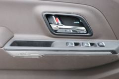 江铃 新款顺达窄体 116马力 4.22米单排栏板轻卡(国六)(JX1041TG26)