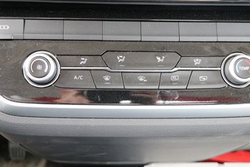 Ծ�� ��ԽC300-33 120���� 4.17�׵�����ʽ�Ῠ(SH5042XXYZFDCMZ4)ͼƬ