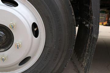 Ծ�� ��ԽC300-33 120���� 4.2�׵��������Ῠ(SH1042ZFDCMZ4)ͼƬ