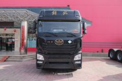 1台解放J H 6牵引车成功交付客户