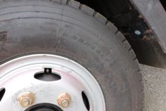 解放 虎VH 156马力 4.16米单排仓栅式轻卡(CA5040CCYP40K59L2E5A84)