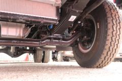 解放 虎VH 156马力 4.16米单排仓栅式轻卡(CA5040CCYP40K59L2E5A84)