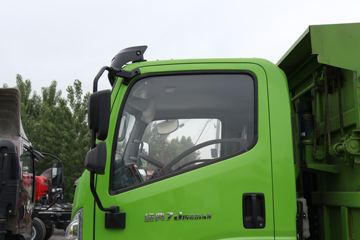 һ������ ��ž���7ϵ 150���� 4X2 4.06����ж��(CA3040K35L3E5)ͼƬ