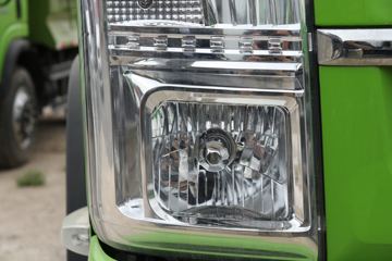 һ������ ��ž���7ϵ 150���� 4X2 4.06����ж��(CA3040K35L3E5)ͼƬ