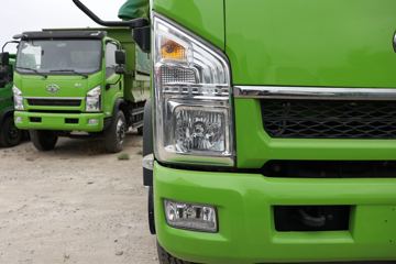 һ������ ��ž���7ϵ 150���� 4X2 4.06����ж��(CA3040K35L3E5)ͼƬ