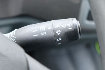 һ������ ��ž���7ϵ 150���� 4X2 4.06����ж��(CA3040K35L3E5)ͼƬ