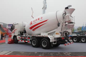 北奔V3&nbsp;混凝土搅拌车外观                                                图片