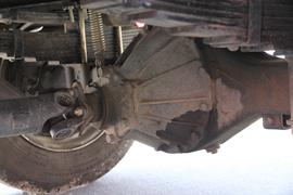 领骐&nbsp;载货车底盘                                                图片