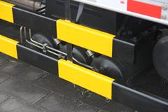 东风 凯普特N300 115马力 4X2 冷藏车(EQ5040XLC35D3AC)