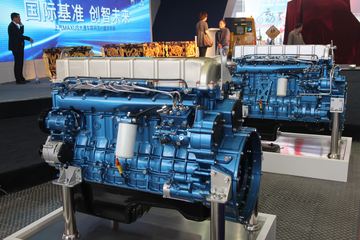 上柴SC12E3400 400马力 12L 国四 柴油发动机