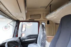 陕汽商用车 轩德X3 轻量化版 420马力 6X4牵引车(SX4250MP5334)