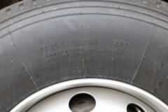 陕汽商用车 轩德X3 轻量化版 420马力 6X4牵引车(SX4250MP5334)