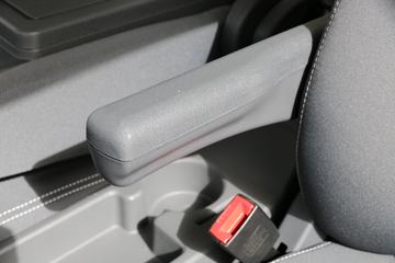 �����Ῠ ����K3000 ������ 130���� 4.18�׵�����ʽ�Ῠ(YTQ5040XXYKH331)ͼƬ