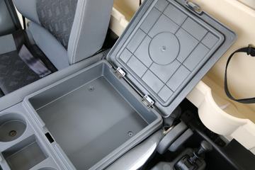 �����Ῠ ����K3000 ������ 130���� 4.18�׵�����ʽ�Ῠ(YTQ5040XXYKH331)ͼƬ