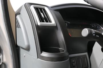 �����Ῠ ����K3000 ������ 130���� 4.18�׵�����ʽ�Ῠ(YTQ5040XXYKH331)ͼƬ