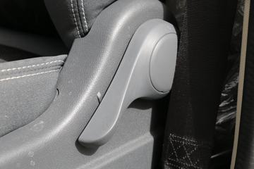 �����Ῠ ����K3000 ������ 130���� 4.18�׵�����ʽ�Ῠ(YTQ5040XXYKH331)ͼƬ