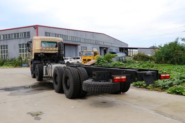 东风新疆底盘&nbsp;平板运输车外观图片