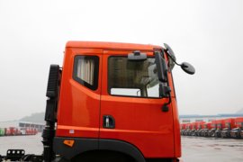 华神T5&nbsp;随车吊外观图片