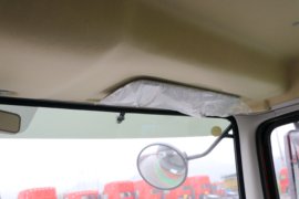 华神T5&nbsp;随车吊驾驶室图片