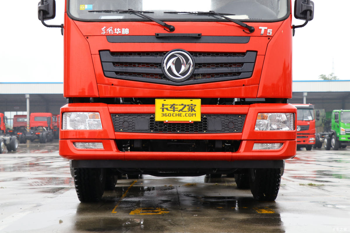 绪 T5  300 8X4 6ж(EQ3318GFV4)                                                