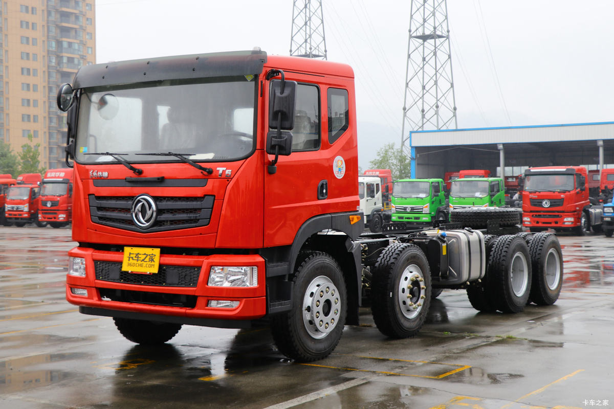 绪 T5  300 8X4 6ж(EQ3318GFV4)                                                
