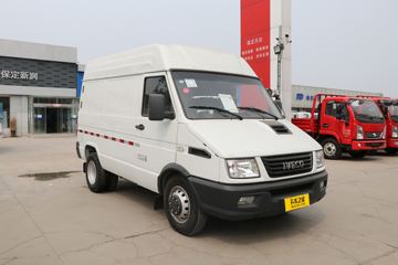 南京依维柯 2017款 新得意 V35 129马力 2.8T封闭货车