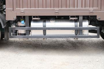 ��� J6F �������� 160���� 4.16�׵��Ų�դʽ�Ῠ(295H����)ͼƬ