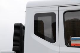 东风华神底盘&nbsp;洒水车/喷洒车外观图片