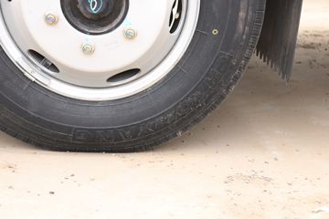 ���� ����E3 88���� 3.7�׵��������ῨͼƬ