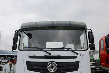 东风华神底盘&nbsp;洒水车/喷洒车外观图片