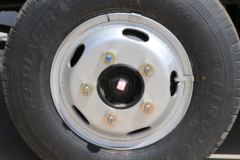 东风 多利卡D6-S 115马力 3.27米双排栏板轻卡(EQ1040D3BDF)