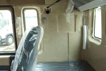 �й����� HOWO TX�ؿ� 440���� 6X4 LNGǣ����(����)(ZZ4257V384GF1LB)ͼƬ