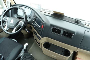 �й����� HOWO TX�ؿ� 440���� 6X4 LNGǣ����(����)(ZZ4257V384GF1LB)ͼƬ