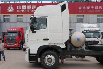 �й����� HOWO T7H�ؿ� 440���� 6X4 LNGǣ����(����)(ZZ4257V384HF1LB)ͼƬ